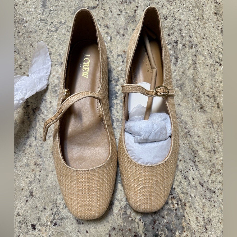 SOLD J. Crew Beige Textured Flats - “WOVEN MARY JANE FLATS” size 10
